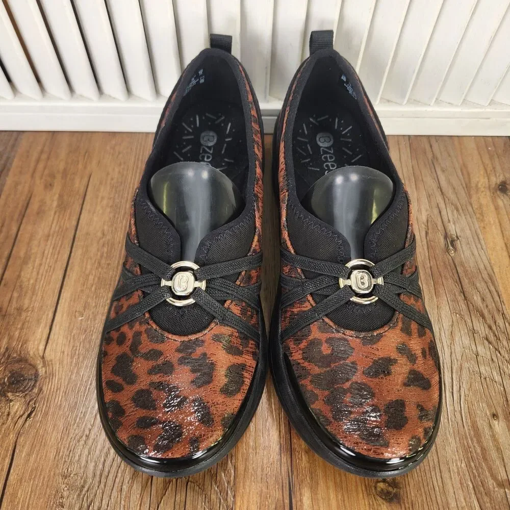Bzees Rosie Womens Sz 8 M Black Leopard Print Slip On Comfort Loafer Flats Shoes
